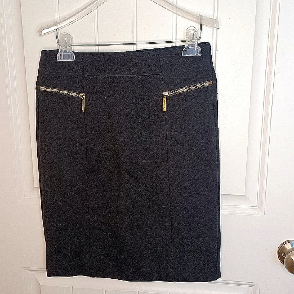 Bundle Of 2 Michael Michael Kors Knit Skirts Women's Size 6 Moto Career Edgy